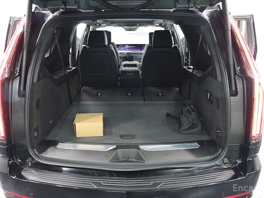 Cadillac Escalade 2021 6.2 ESV