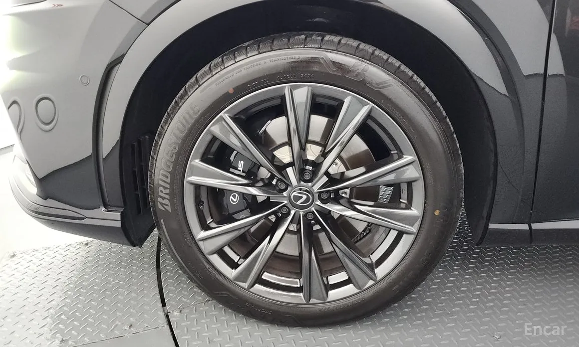 Lexus RX 2023 F-Sport