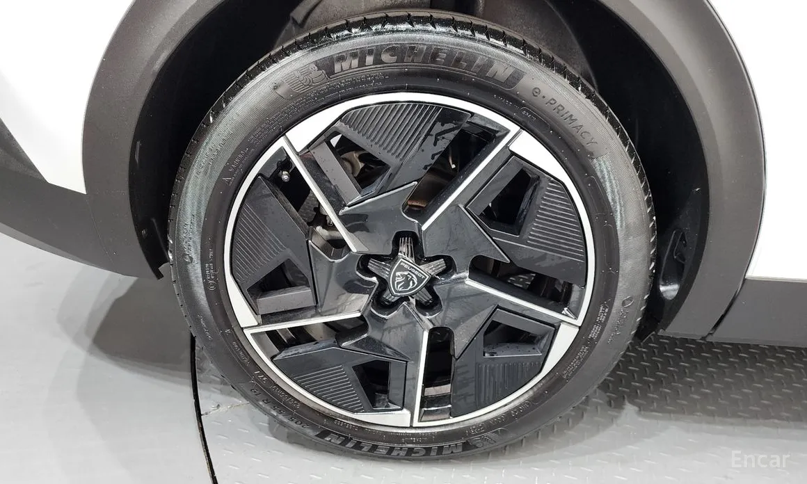 Peugeot 408 2023 1.2 Pure Tech GT