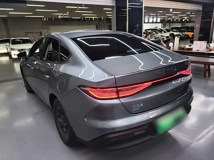 BYD Seal 05 DM-i Hybrid 2026 2026款 DM-i 128KM豪华型