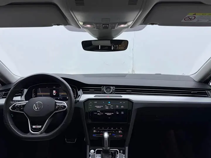 Volkswagen Magotan 2024 2024款 200万辆众享款 330TSI DSG豪华型