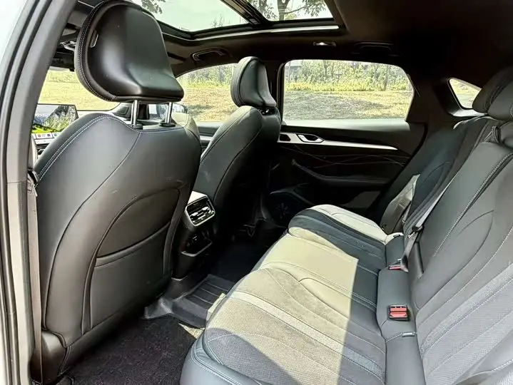Geely Preface 2026 2026款 东方曜 2.0TD 揽星版