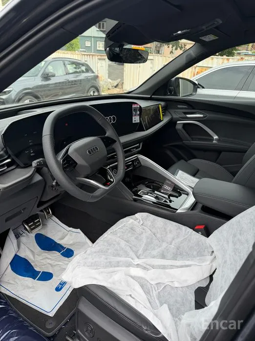 Audi Q5 2025 40 TDI Quattro S Line Black Edition
