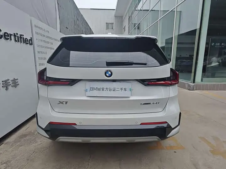 BMW X1 2025 2025款 sDrive25Li X设计套装