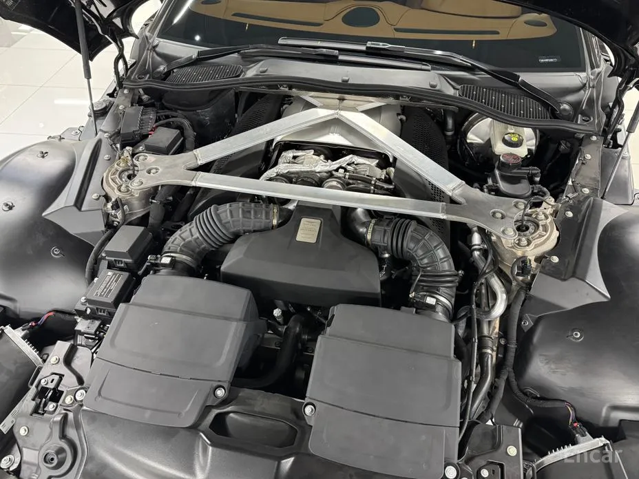 Aston Martin Vantage 2018 4.0 V8 Coupe