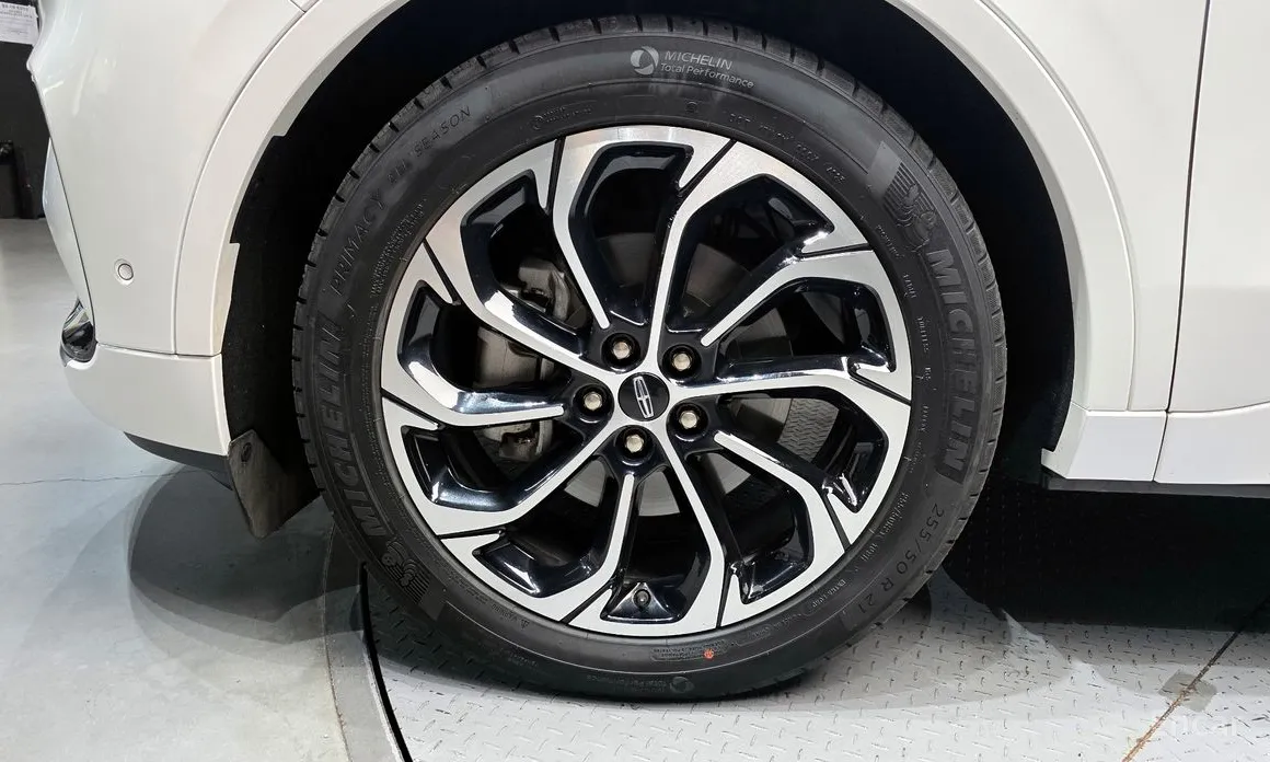 Lincoln Nautilus 2023 2.0 Reserve AWD
