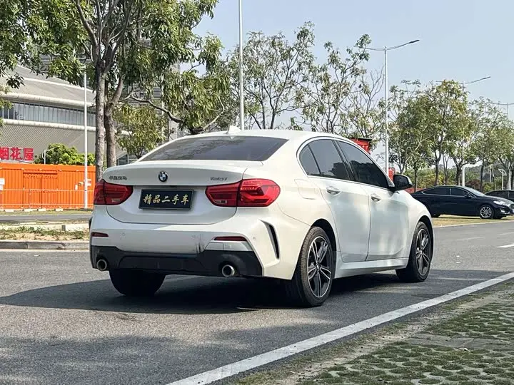 BMW 1 Series 2023 2023款 120i M运动版