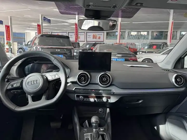 Audi Q2L 2025 2025款 35TFSI 时尚动感型