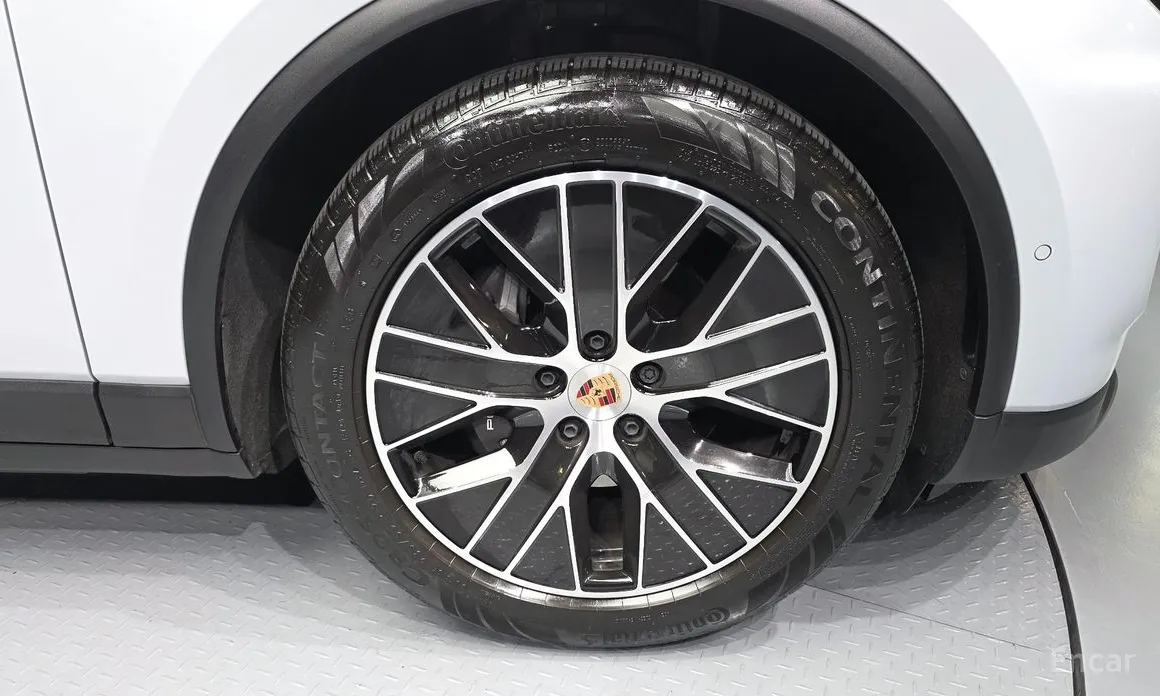 Porsche Macan 2024 Base 4