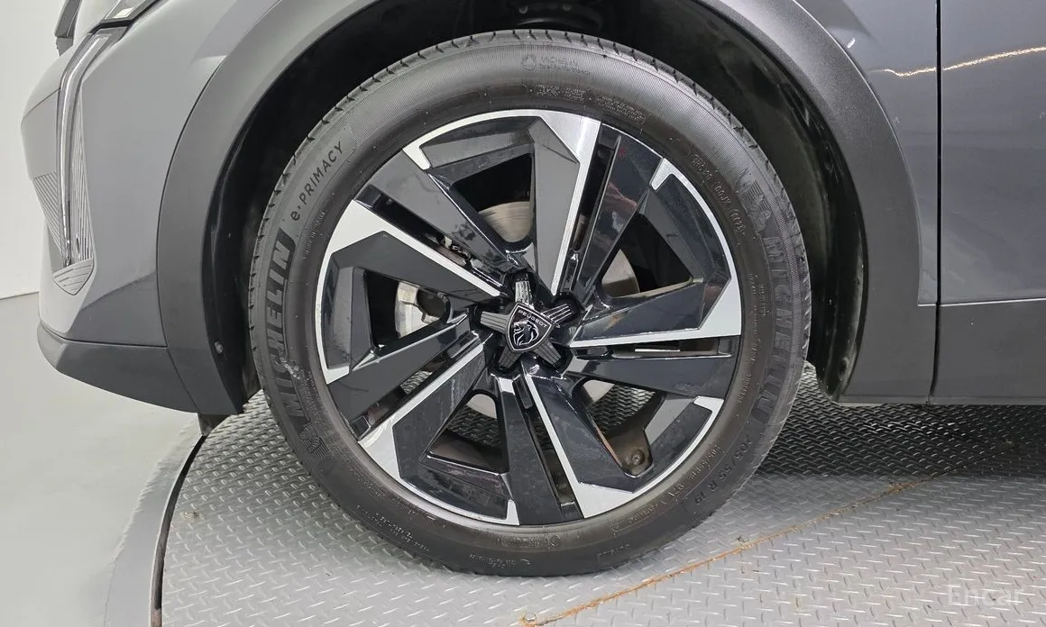 Peugeot 408 2023 1.2 Pure Tech Allure