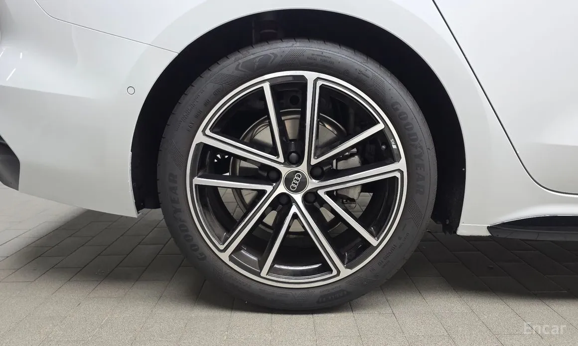 Audi A5 2025 40 TFSI Quattro S Line