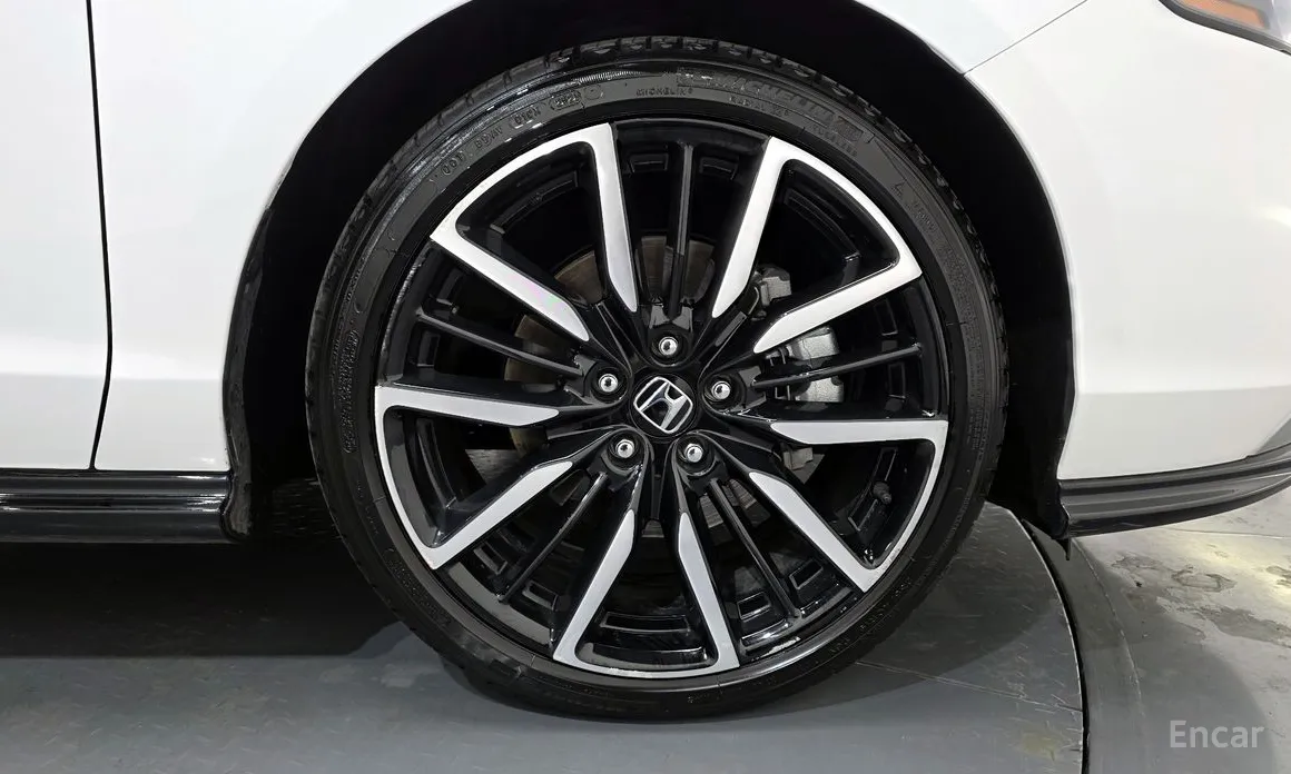 Honda Accord 2023 2.0 Hybrid Touring