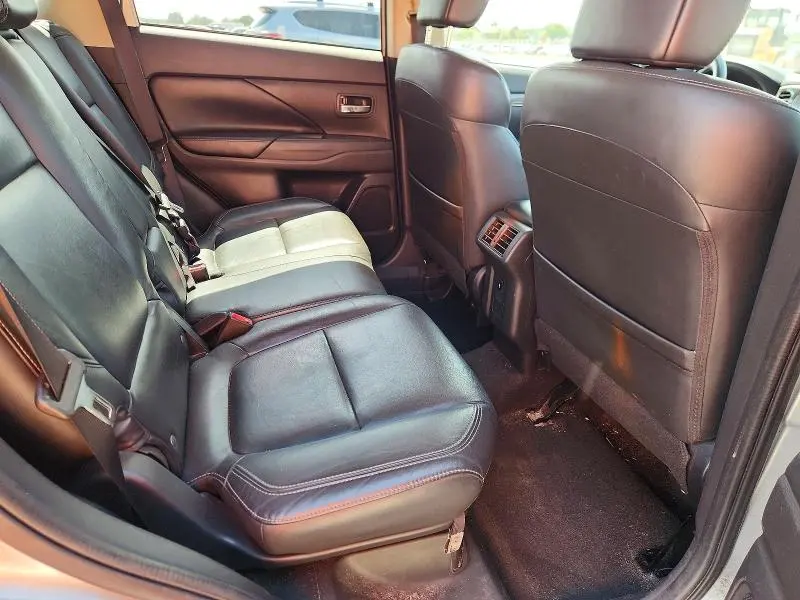 MITSUBISHI OUTLANDER 2019 VIN JA4AD3A35KJ001283