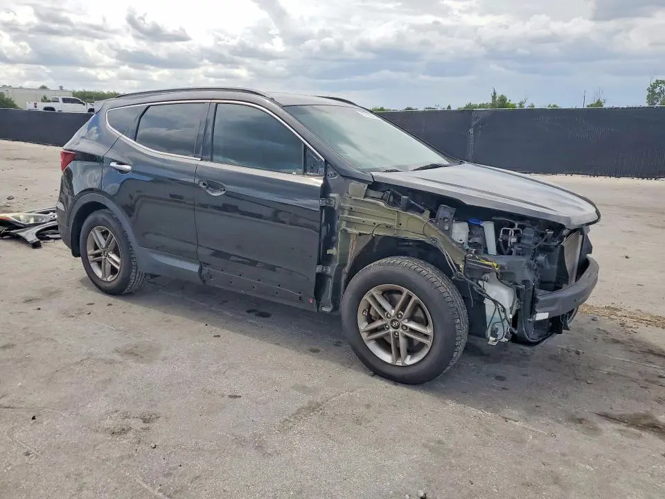 HYUNDAI SANTA FE 2017 VIN 5NMZU3LB0HH030802