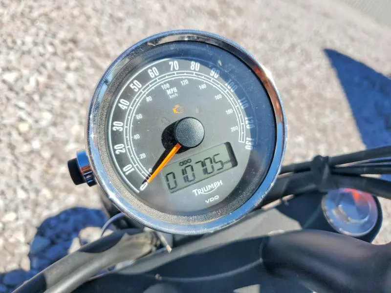 TRIUMPH SPEEDMASTE 2016