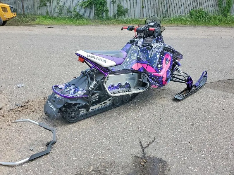 POLARIS RUSH 800 P 2012