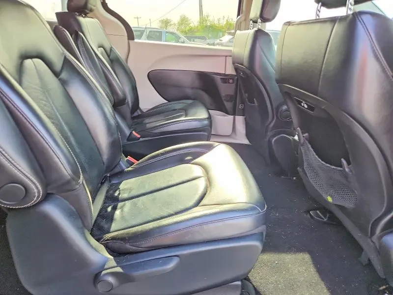 CHRYSLER PACIFICA 2022 VIN 2C4RC1L72NR134891