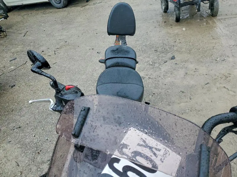 VICTORY MOTORCYCLE 2012