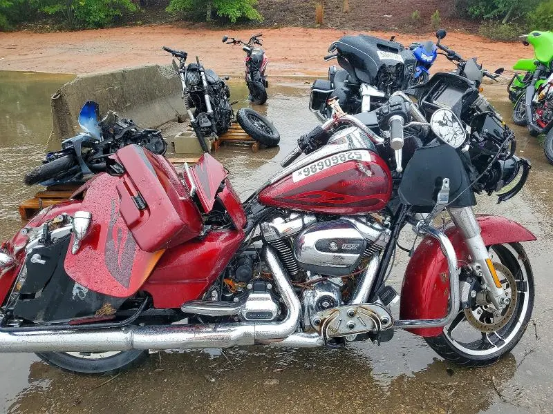 HARLEY-DAVIDSON FL 2017