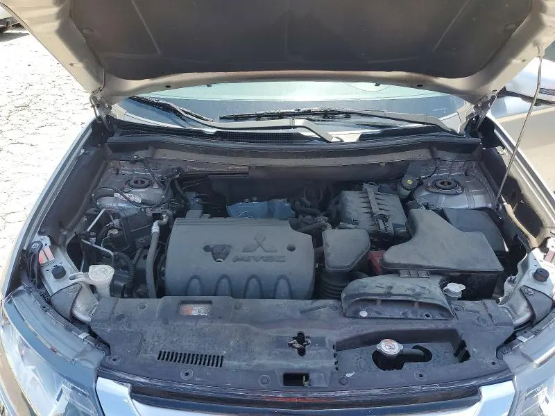 MITSUBISHI OUTLANDER 2018 VIN JA4AD3A34JZ065282
