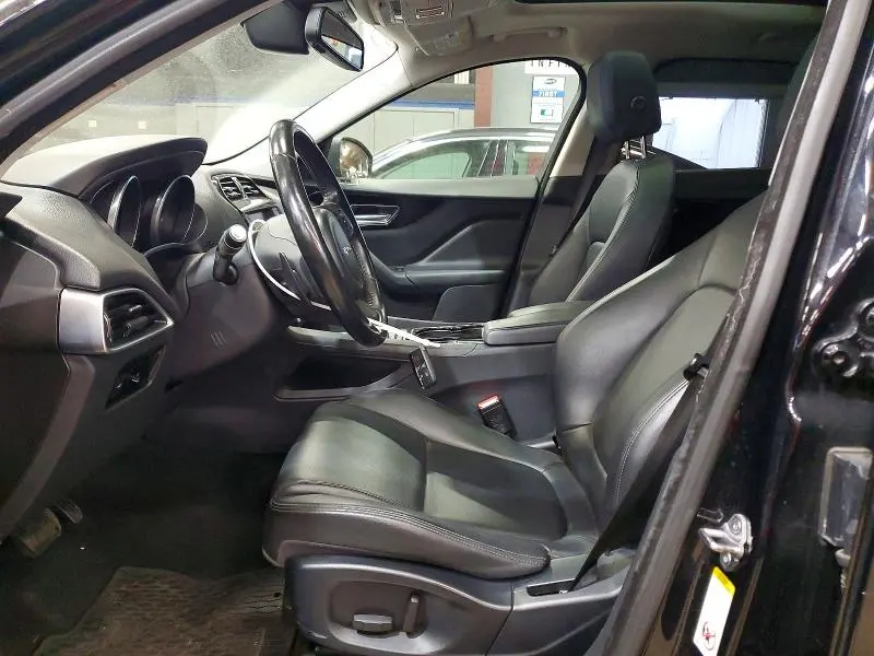 JAGUAR F-PACE 2017 VIN SADCJ2BVXHA880147