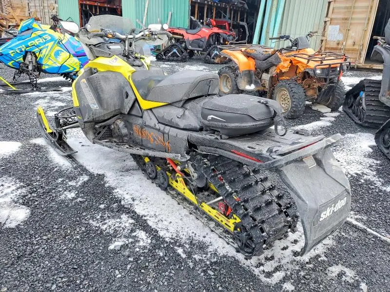 SKI-DOO RENEGADE 2022