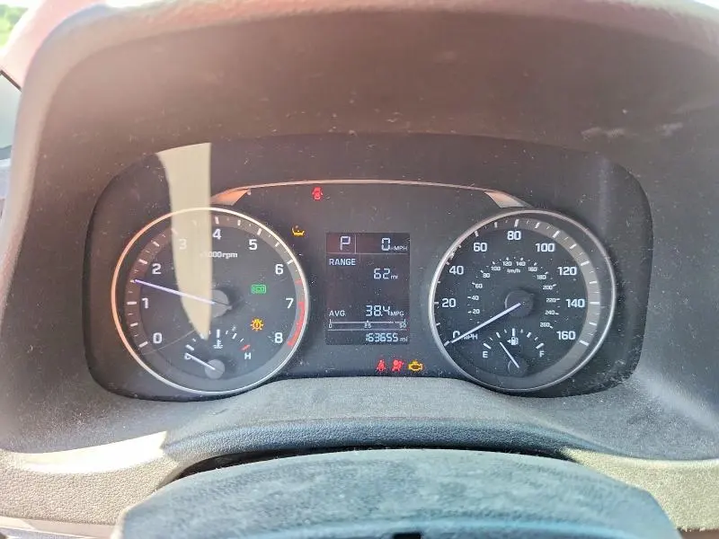 HYUNDAI ELANTRA 2017 VIN KMHD74LFXHU088883