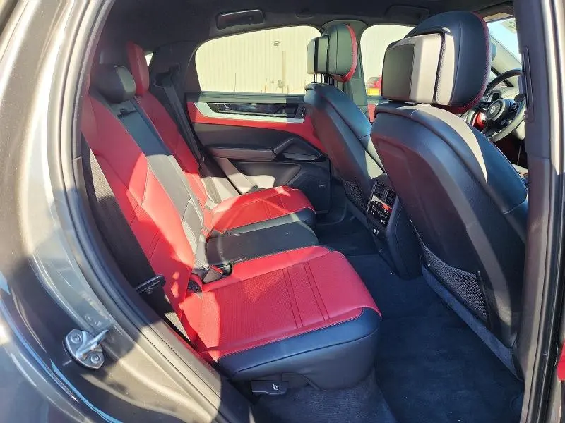 PORSCHE CAYENNE 2024 VIN WP1BA2AYXRDA49300
