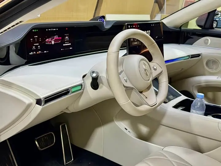 Stelato S9 2026 2026款 增程 Ultra 后驱 53kWh (192线激光雷达）