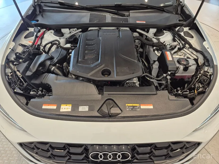 Audi A5 2025 40 TFSI Quattro S Line