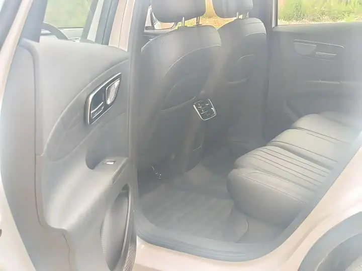Chery Tiggo 8 2026 2026款 第五代 豹款 鲲鹏1.6T 自动豪华型