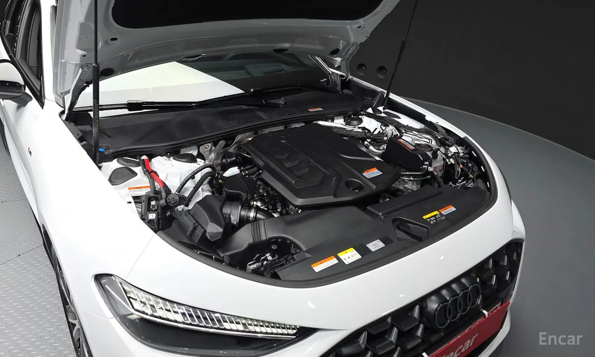 Audi A5 2025 40 TFSI Quattro S Line Black Edition