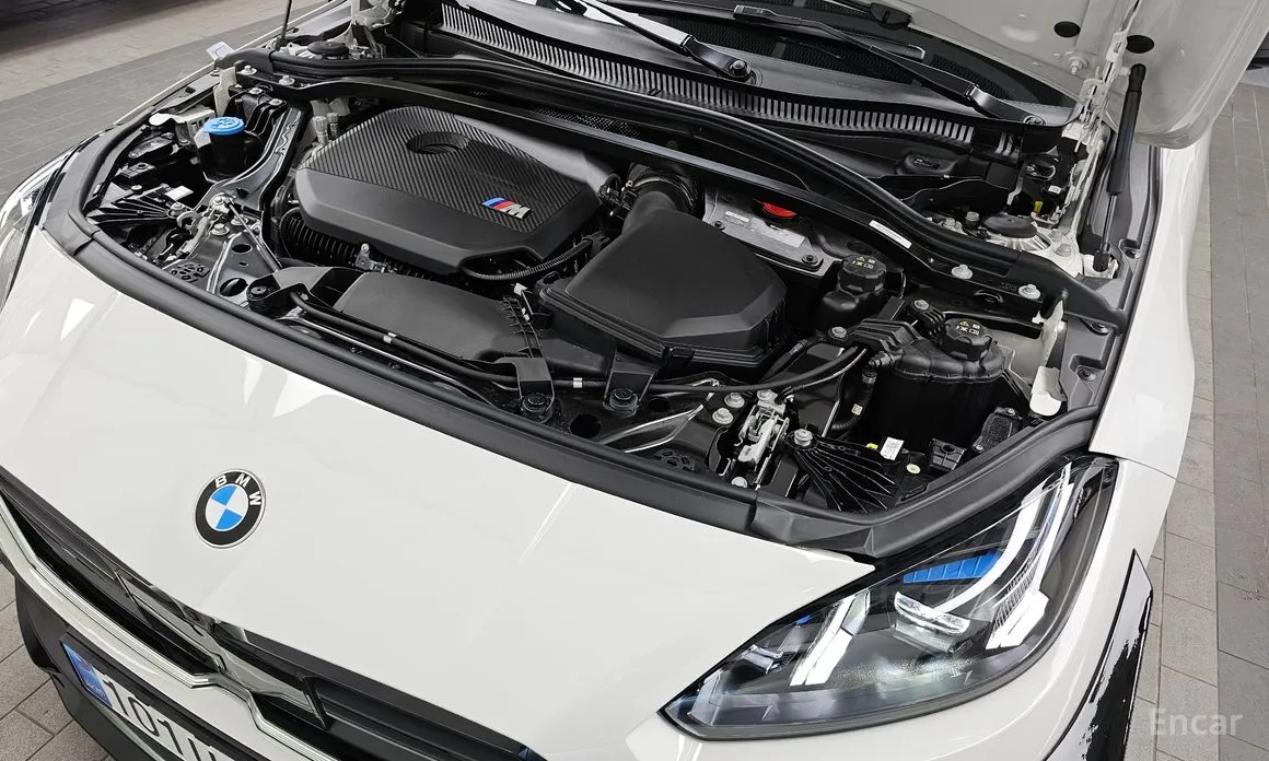 BMW 1 Series 2025 M135 xDrive Pro First Edition