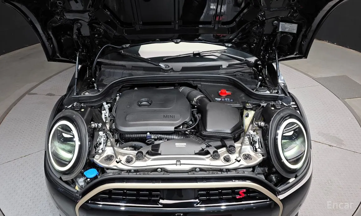 Mini Cooper Convertible 2025 Favoured