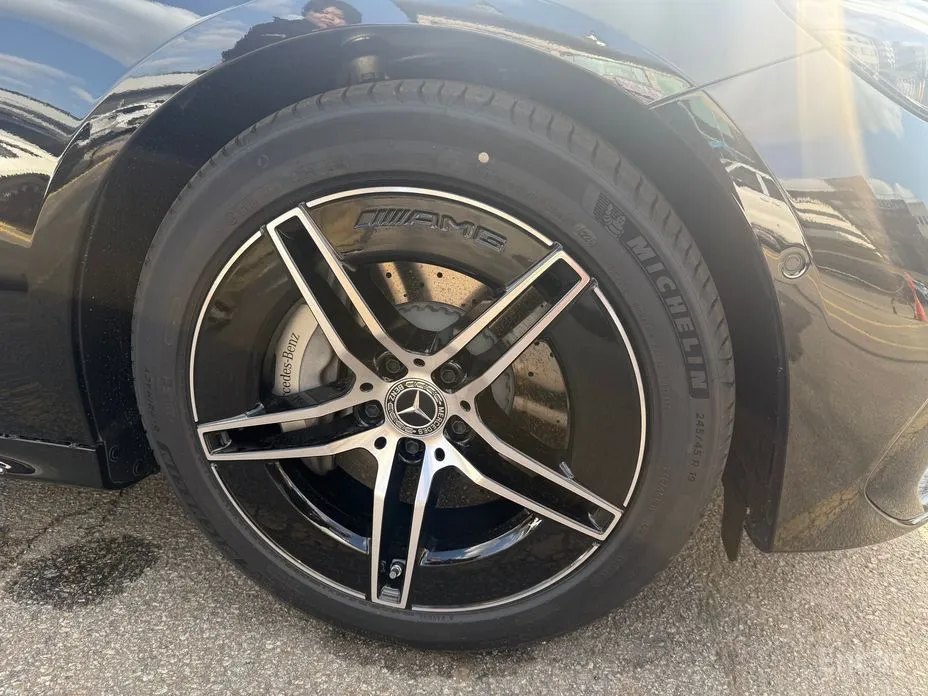 Mercedes-Benz E-Class 2024 E200 AMG Line