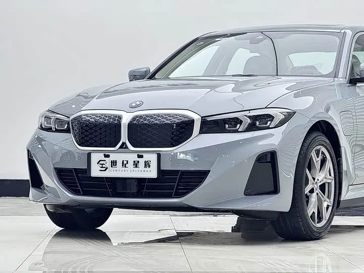 BMW i3 2026 2026款 eDrive 35 L