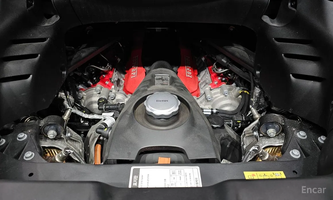 Ferrari SF90 2021 4.0