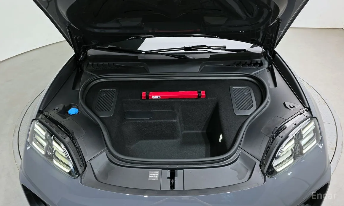 Porsche Macan 2024 Base 4