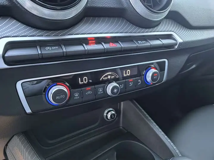Audi Q2L 2025 2025款 35TFSI 时尚动感型