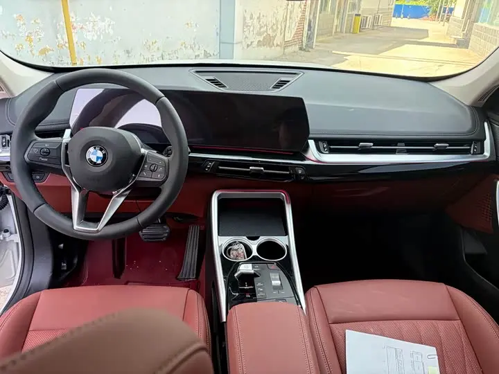 BMW X1 2025 2025款 sDrive25Li X设计套装