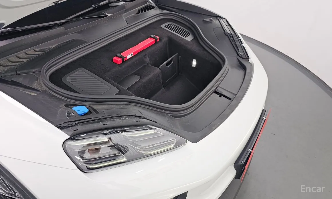 Porsche Macan 2024 Base
