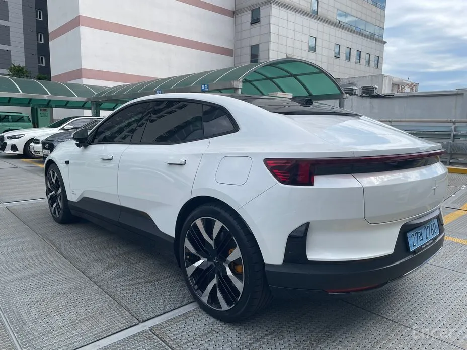 Polestar 4 2024 Long Range Duel Moter