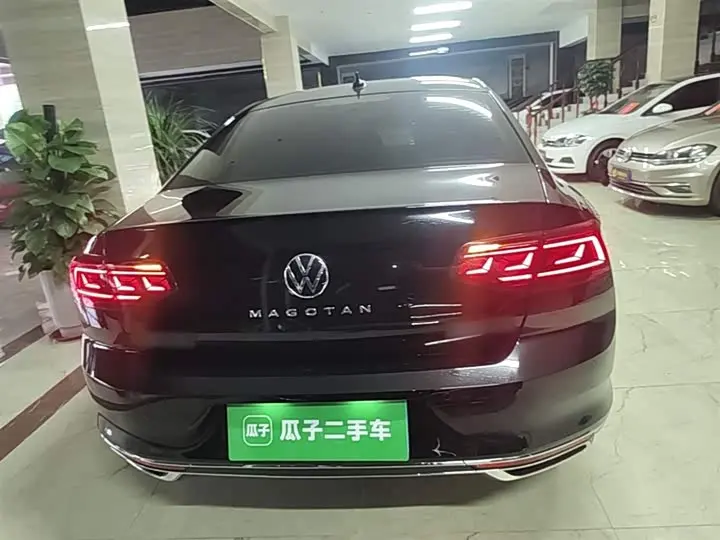 Volkswagen Magotan 2026 2026款 3000万辆甄选款 380TSI DSG豪华型