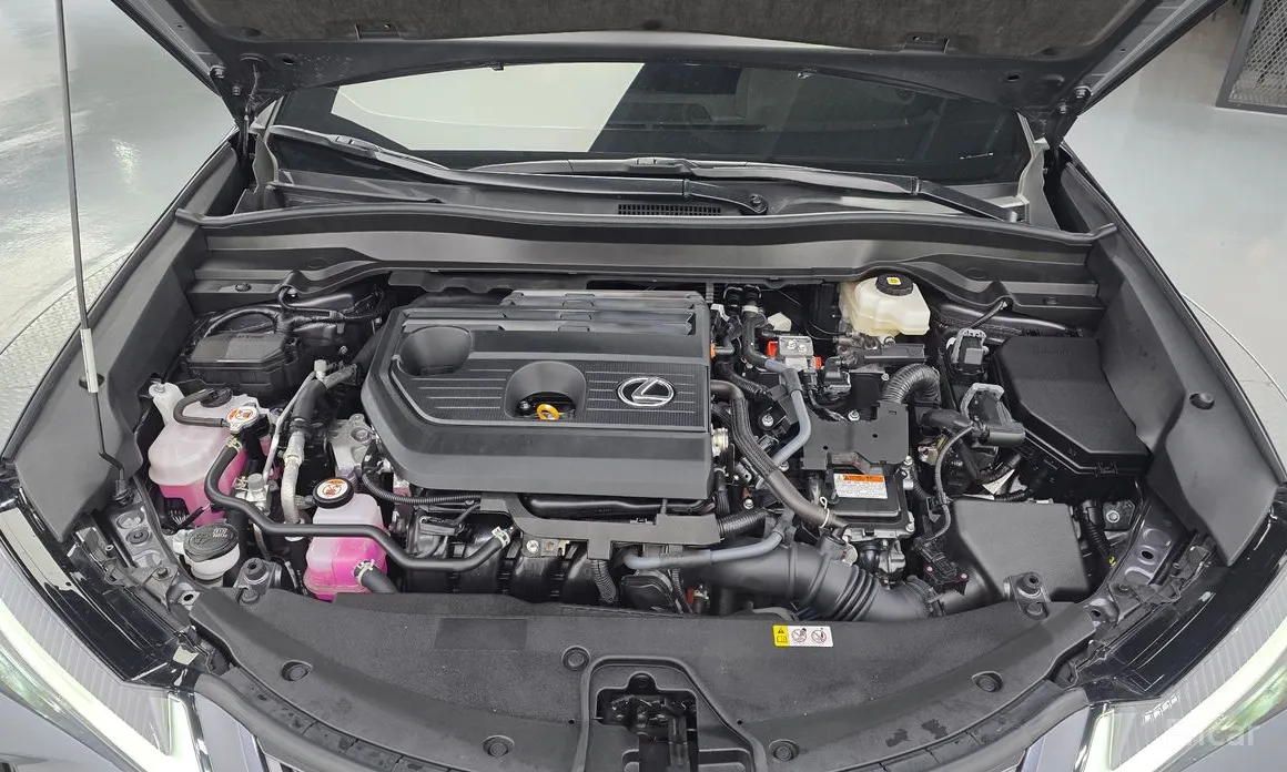 Lexus UX 2024 2.0 2WD