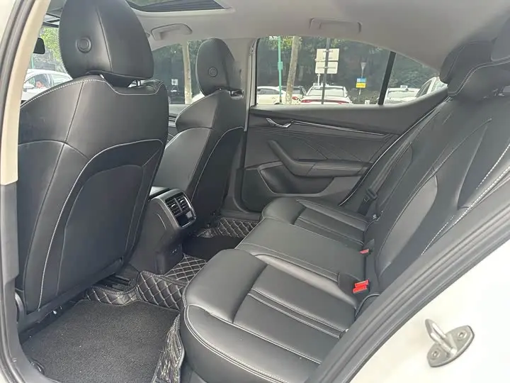Skoda Octavia Pro 2023 2023款 改款 PRO TSI280 尊享版