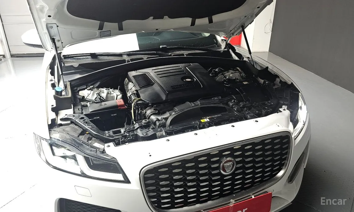 Jaguar F-Pace 2016 D200 SE