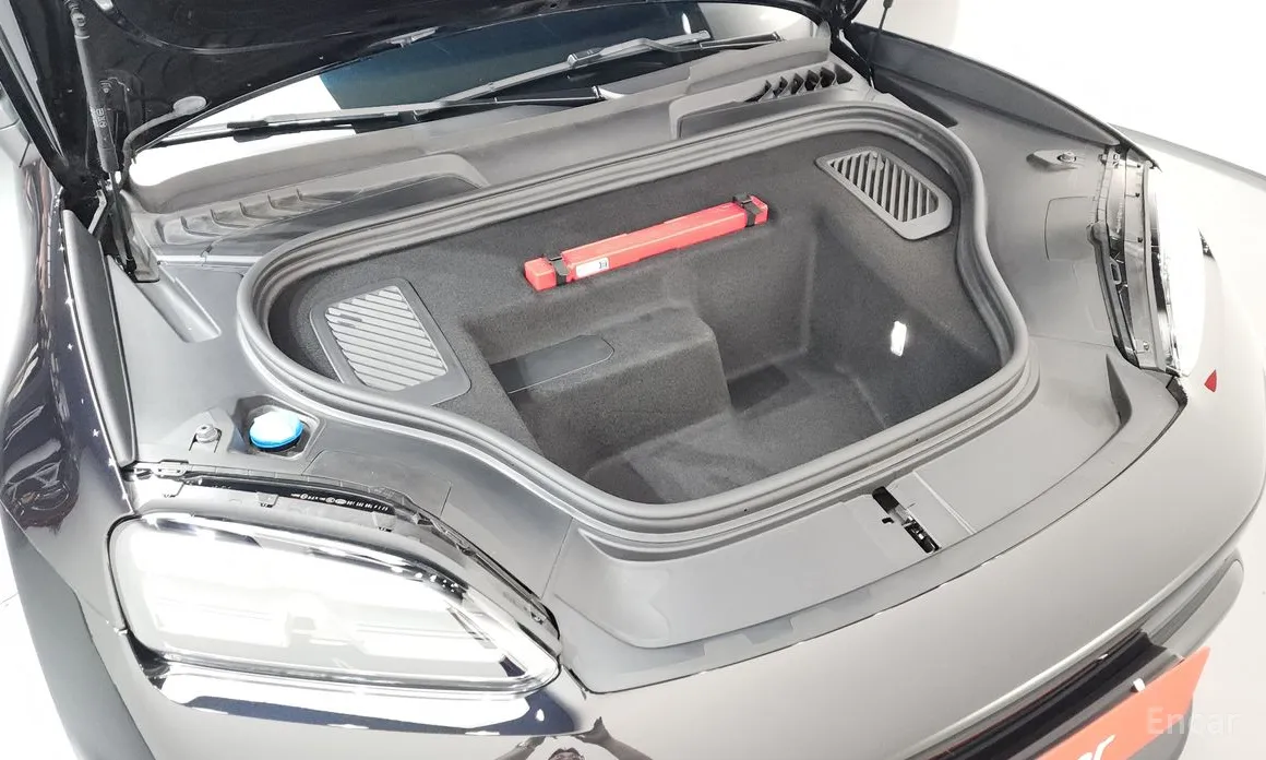 Porsche Macan 2024 Base 4