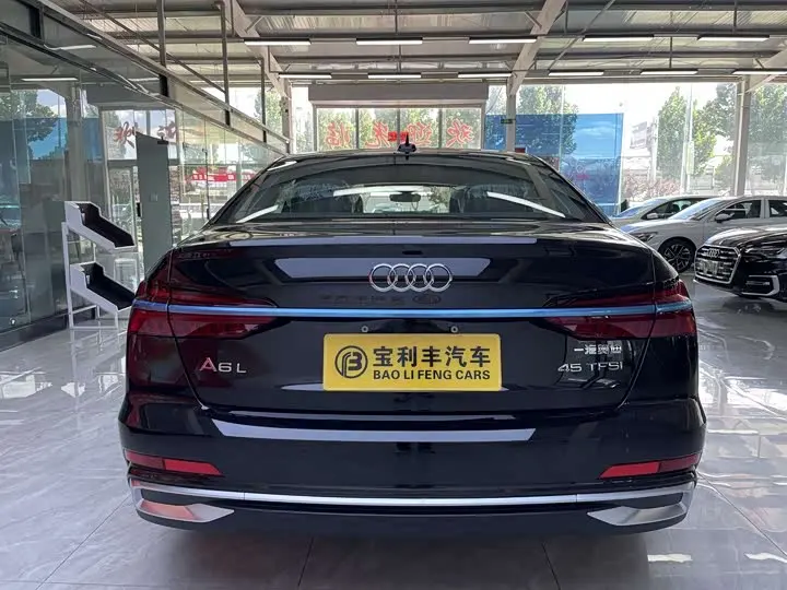 Audi A6L 2026 2026款 45 TFSI 臻选动感型