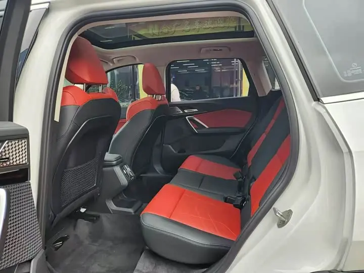 BMW X1 2024 2024款 sDrive25Li X设计套装