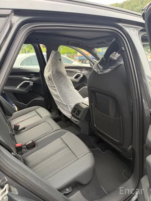 Audi Q5 2025 40 TDI Quattro S Line Black Edition